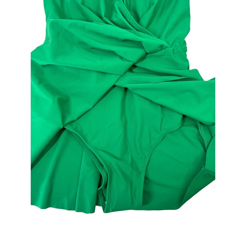 Cupshe NWT Green Skirted One Piece Swimsuit Crisscross Back Swim Dress Medium M - Picture 8 of 14